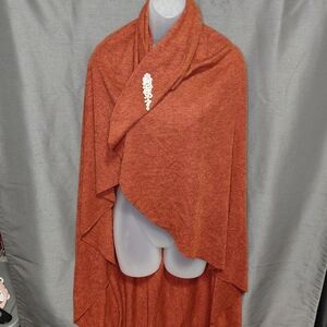 Versatile Orange Wrap